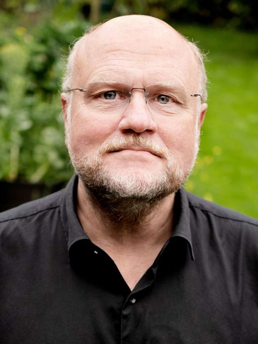 2025 års hederstipendiat i Uppsala kommun, Ola Larsmo.