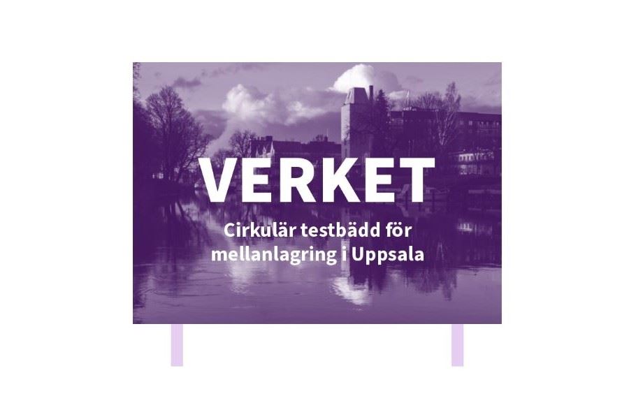 Byggnad vid vatten