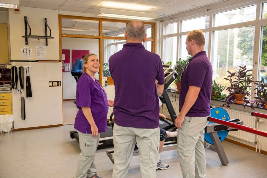 Med start den 3 november kan samtliga medarbetare inom äldreförvaltningen och omsorgsförvaltningen i Uppsala kommun vaccinera sig mot säsongsinfluensan och få pengarna tillbaka.