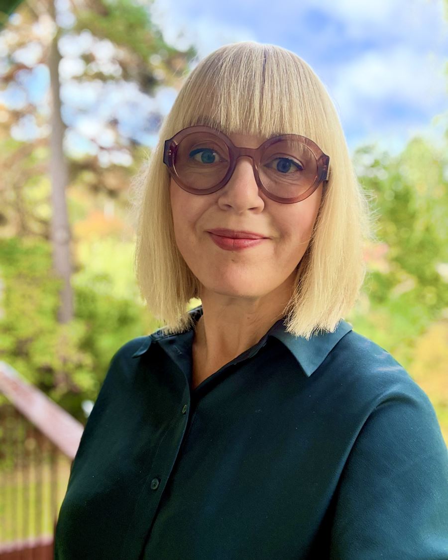 Porträtt av Nora Kvassman. Fotografi,