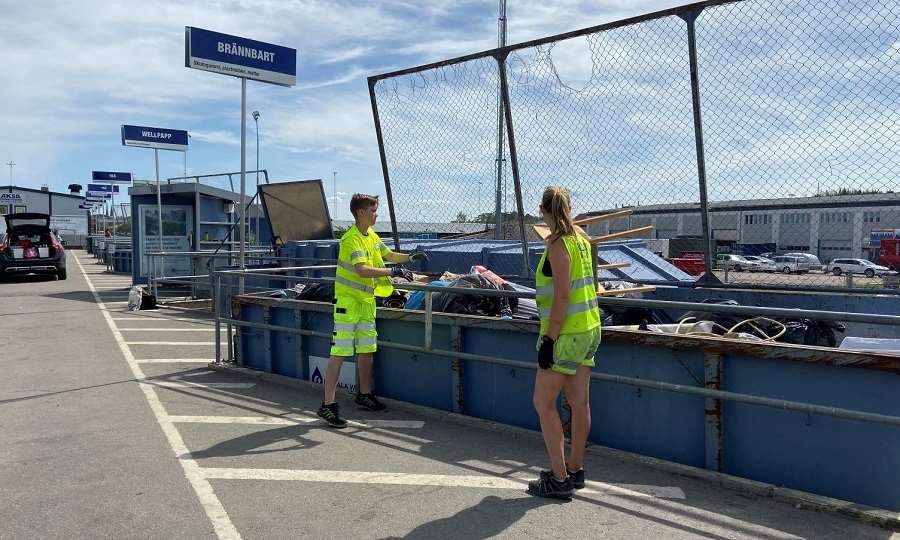 Erik och Ylva sommarjobb 2020