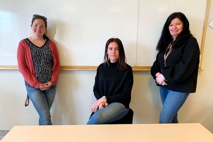 Bild på Helena Rick, Eva Basnet och Karin Shoar Boman