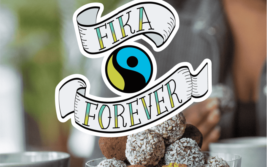 Ett fat med chokladbollar och symbolen Fika Forever