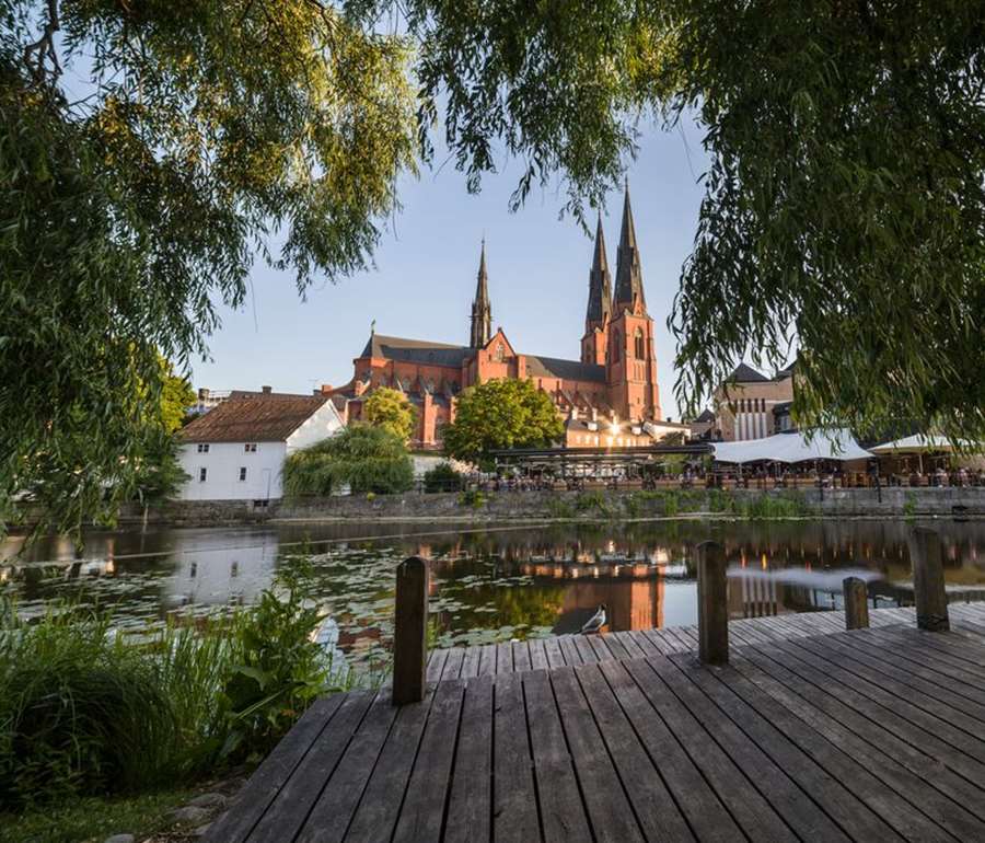 Uppsalas befolkning har ökat med 50 000 personer de senaste 15 åren. De största ökningarna sker vid universitetens terminstarter på hösten.