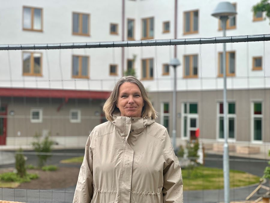Rektor Lena.jpg