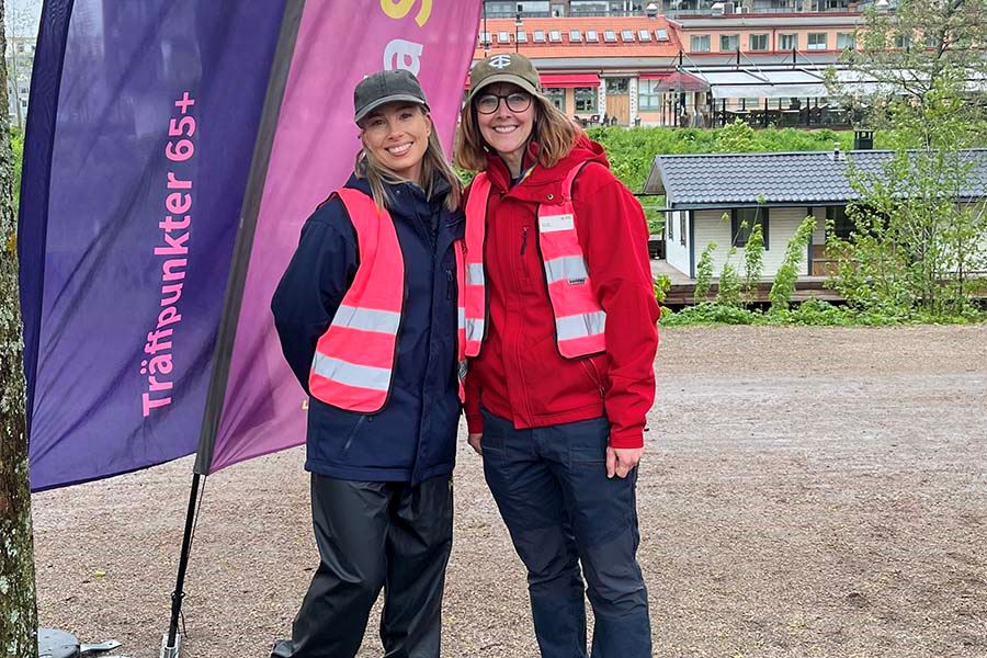 Johanna och Karin f&ouml;r uppsalase.jpg