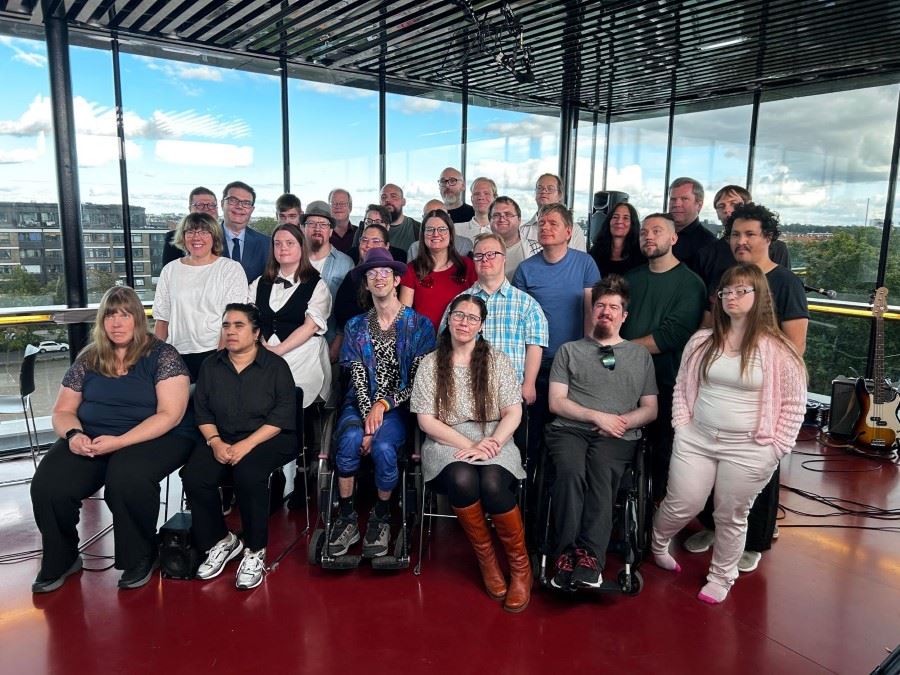 Gruppbild- frågan är fri reportrar