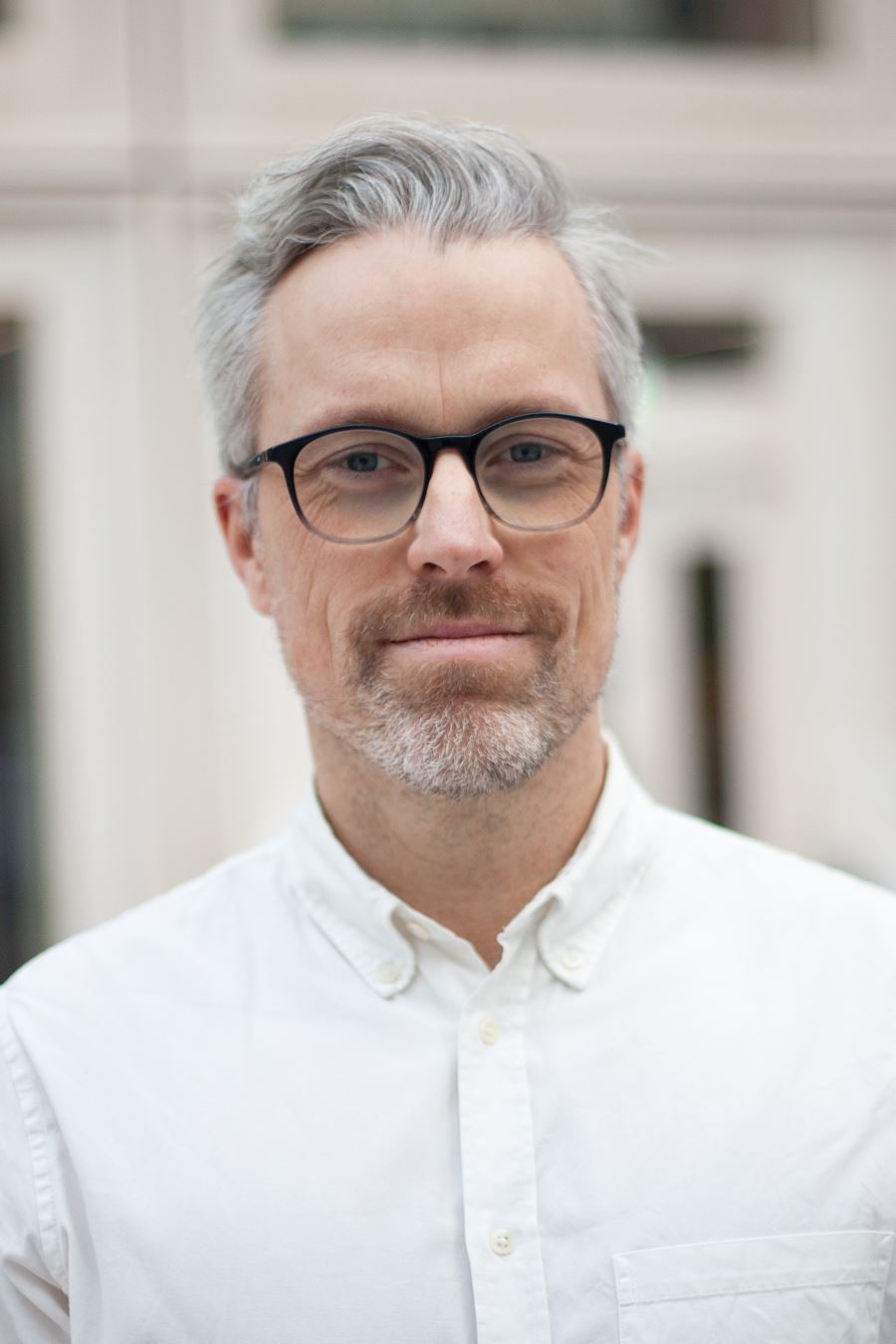 Porträtt av Henrik Svensson. Fotografi.