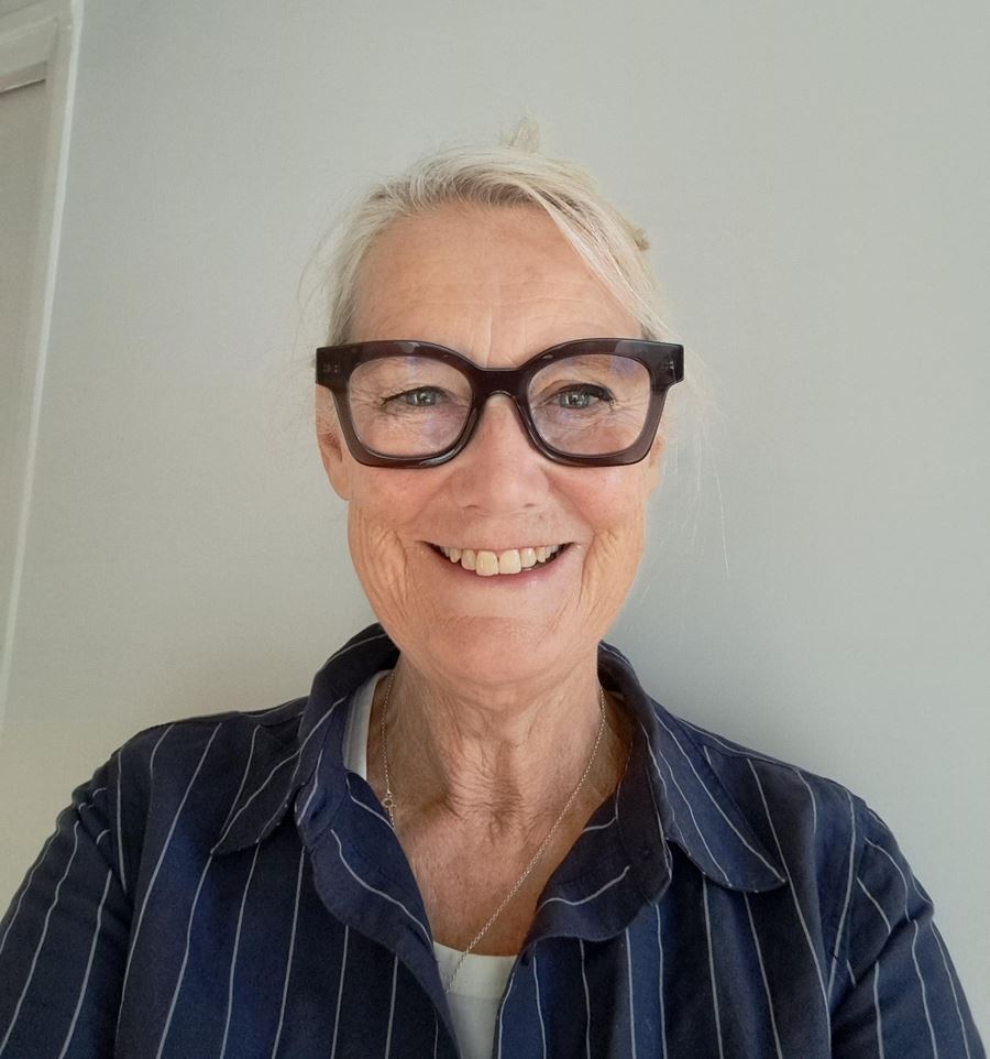 Porträtt av Johanna Wiklander. Fotografi.