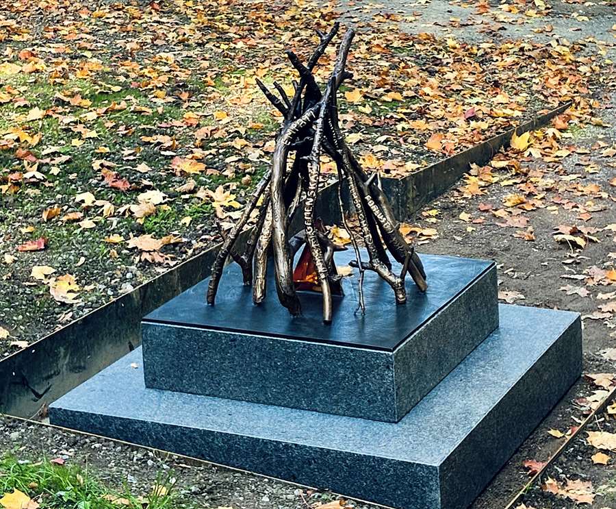 Konstverket "Vi är inte odödliga"