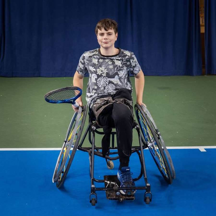 Oscar Tarantino, rollstolstennis, är en av mottagarna av årets Elitidrottsstipendium.