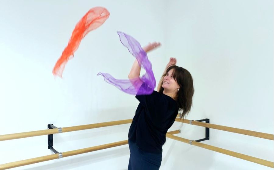 Dansa med färg och form