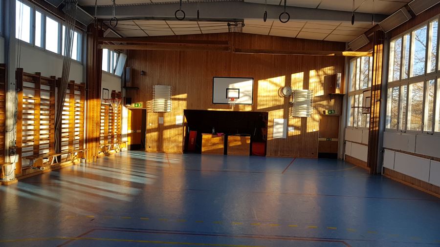Bergaskolan stora idrottshall
