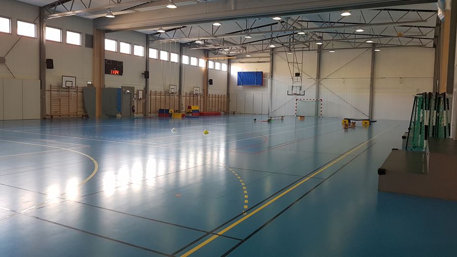 Interiörbild idrottshallen i Knutby skola.