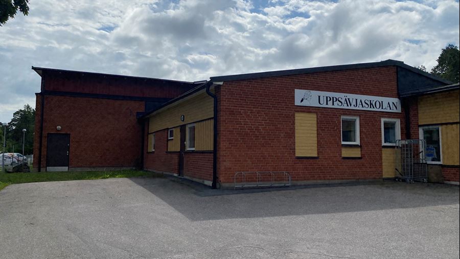 Exteriörbild Uppsävjaskolans idrottshall