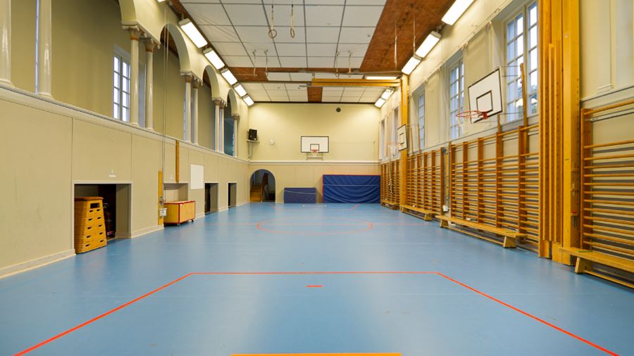 Vaksalaskolan Gymnastiksal liten