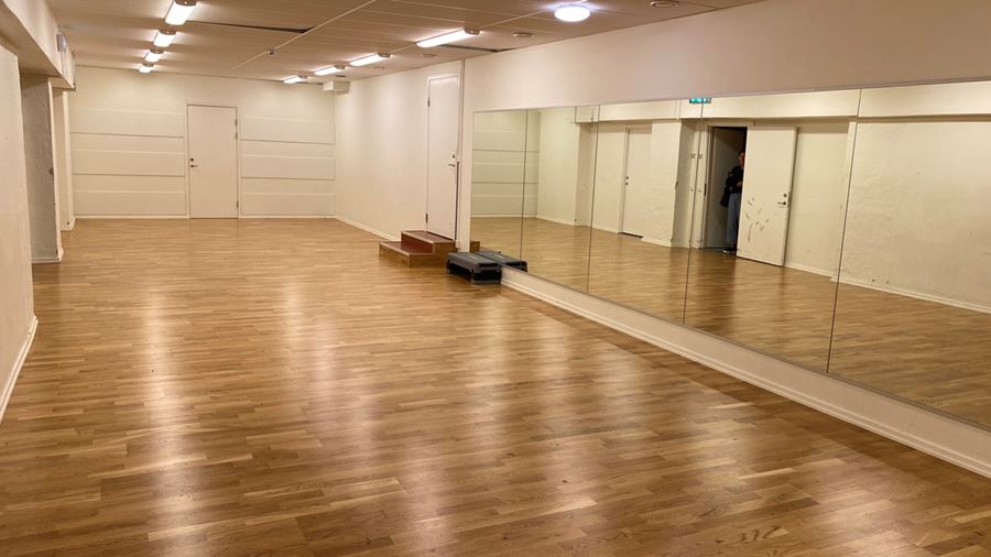Danssalen i Ekeby idrottshall.